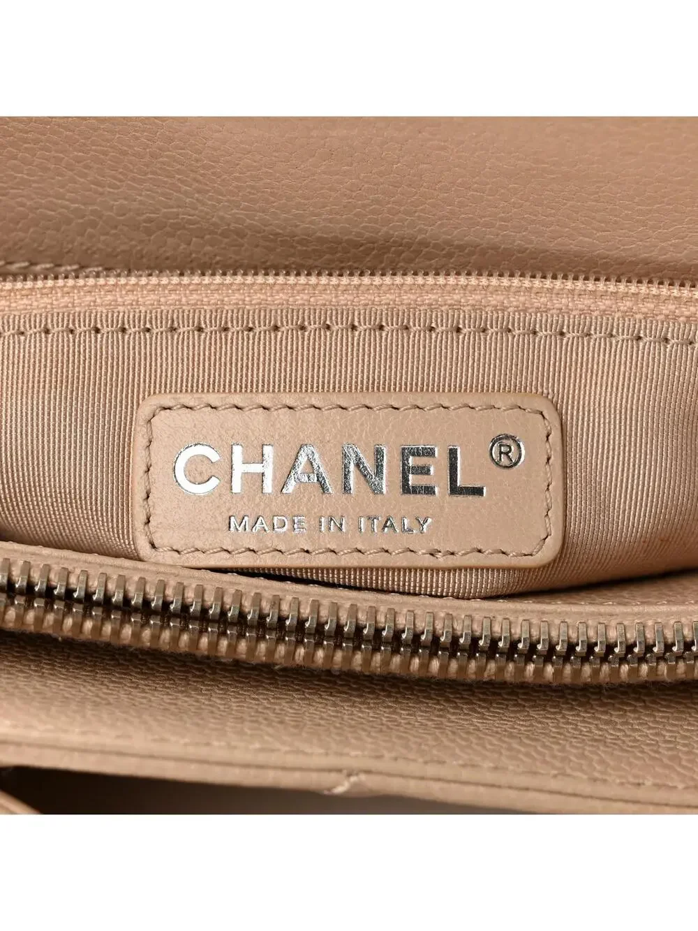 Chanel Caviar Quilted Grand Shopping #338421C23B